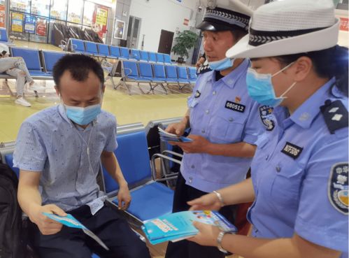 交警部門深入轄區(qū)客運(yùn)企業(yè) 開展安全生產(chǎn)月主題教育活動